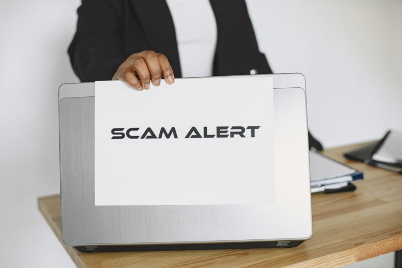 E-mail falsificado: entenda o spoofing e por que remetente conhecido não é garantia